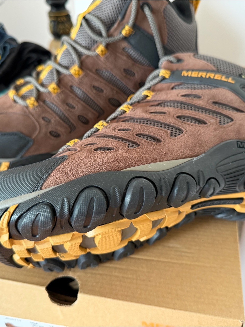 Wander Brown and Yellow Men's Athletic Trail Shoes